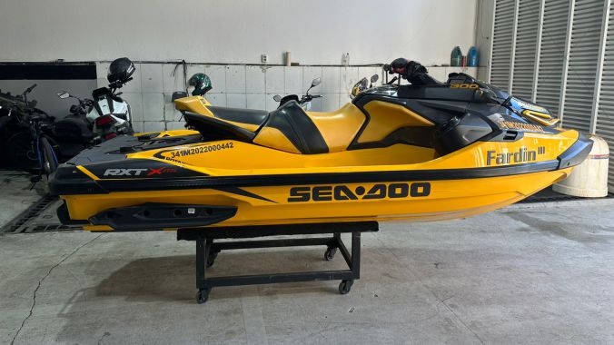 02 RXT X 300
