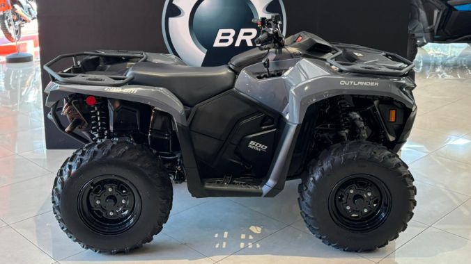 03 Outlander 500