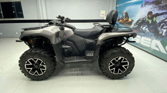 03 Outlander 700 Max XT