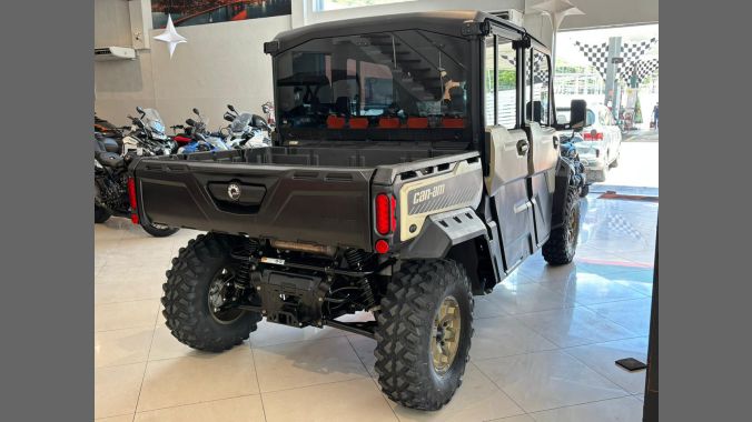 06 Defender MAX Limited HD10