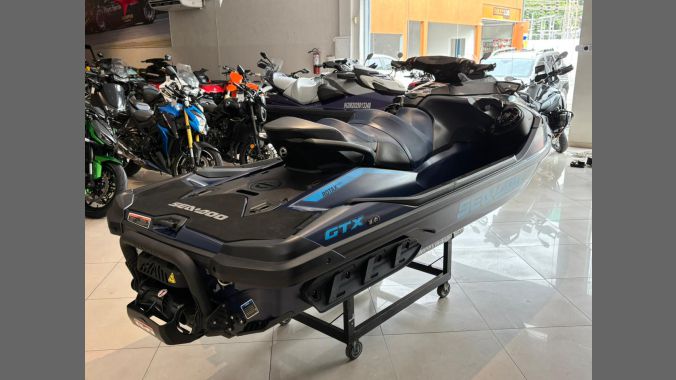 04 Sea Doo GTX 170 25 26