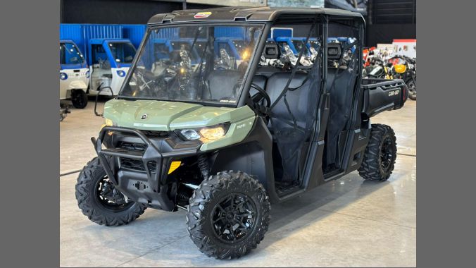 02 Can Am Defender Max DPS 2020